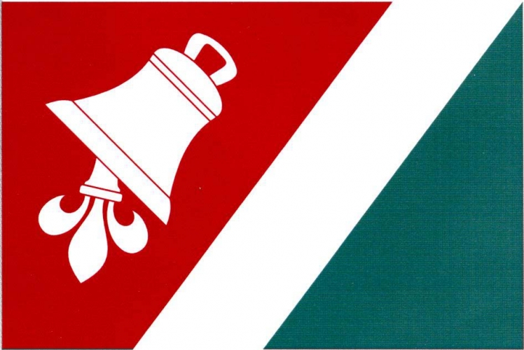 Vlajka obce Chudíř